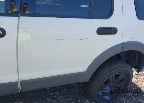 2006 Ford Explorer Xlt from USA, damaged, VIN 1FMEU73E66UB39704